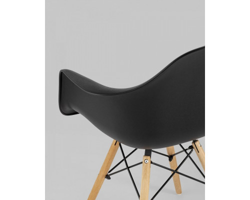 Кресло Eames W