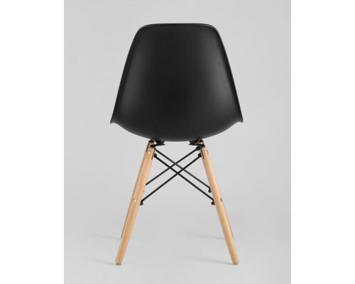 Набор из 4 стульев Eames