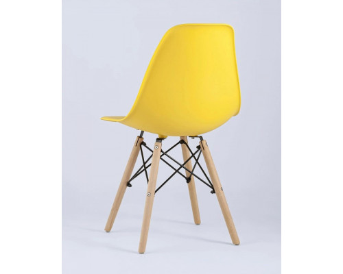 Набор из 4 стульев Eames