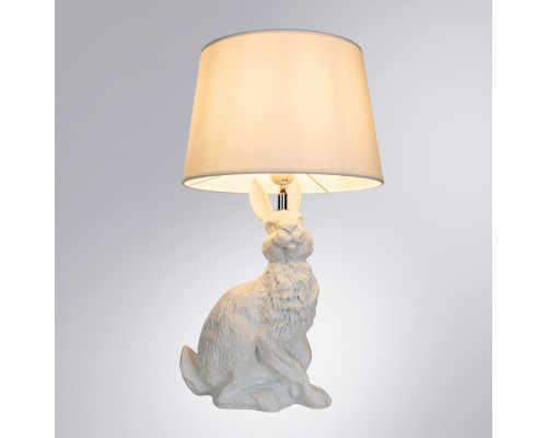 Настольная лампа декоративная Arte Lamp Izar A4015LT-1WH